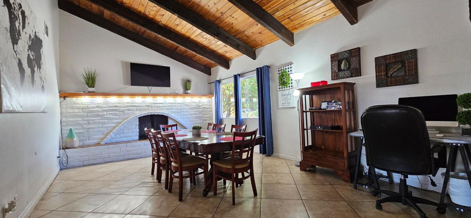 לאס וגאס Rustic Warm Fireplace 5 Room Sleeps 16 מראה חיצוני תמונה